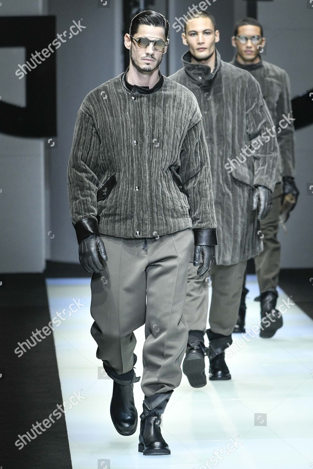 Giorgio Armani Fall Winter 2018-19 Men's Fashion Show 