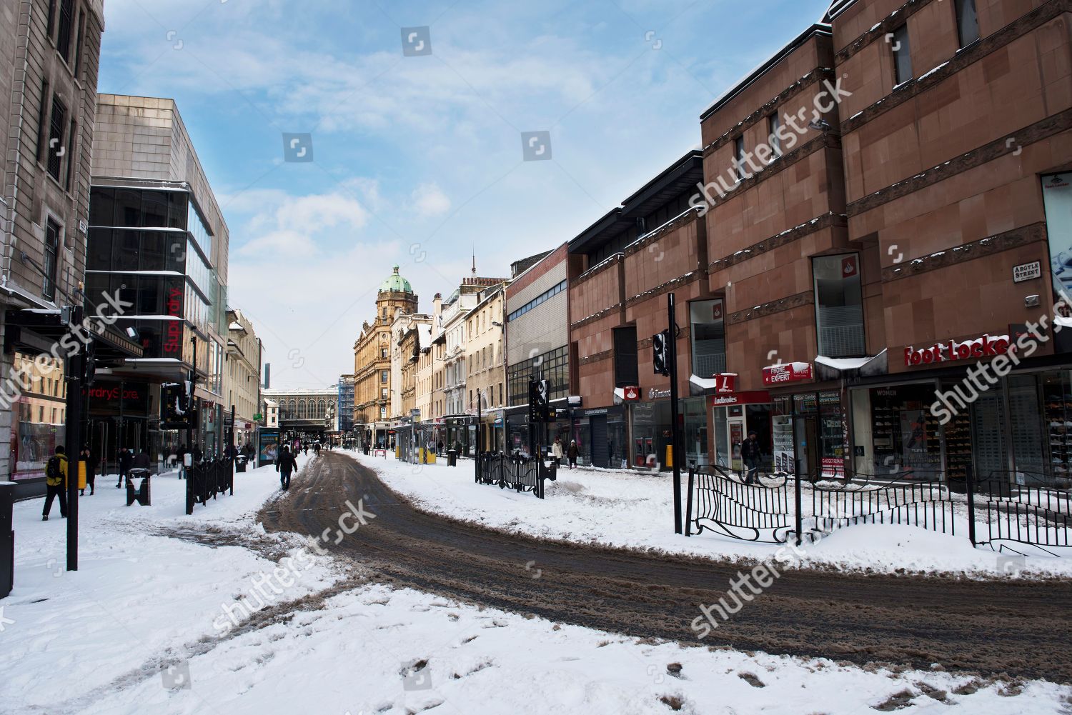 Argyle St Glasgow city centre looking deserted after Editorial Stock Photo - Stock Image | Shutterstock