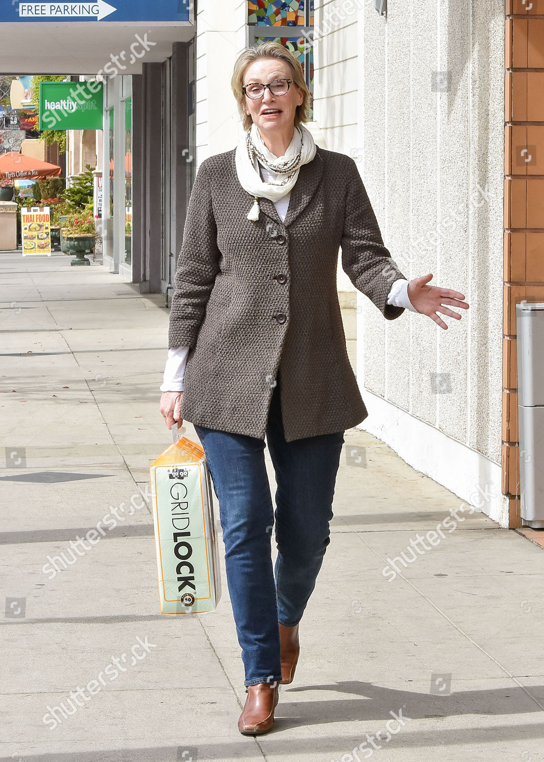 Jane Lynch dressed as calhoun