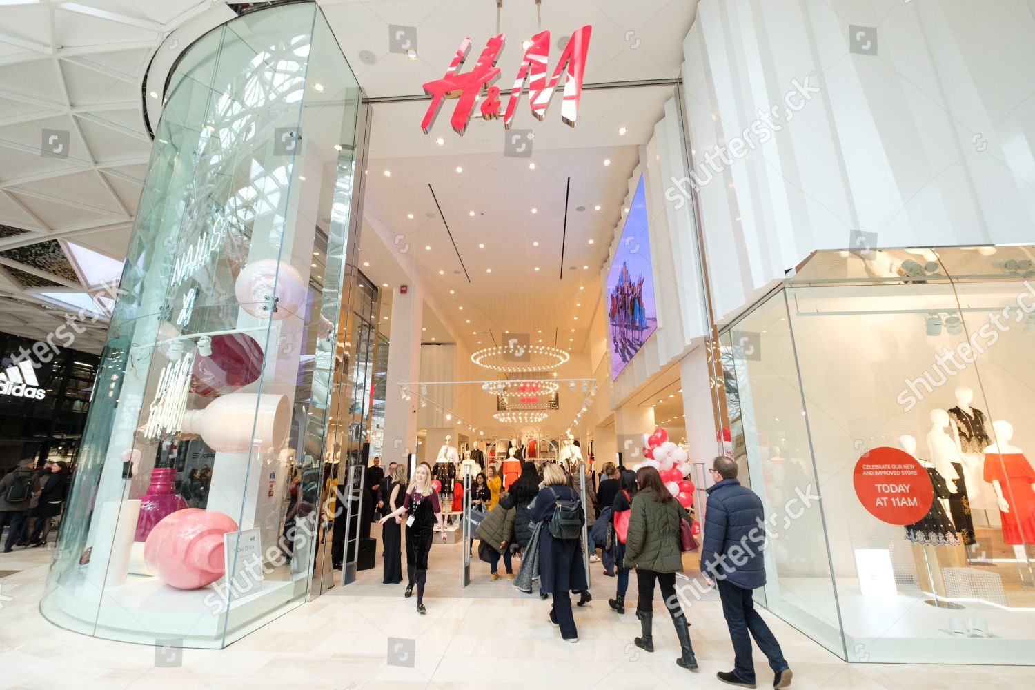 westfield h&m opening times