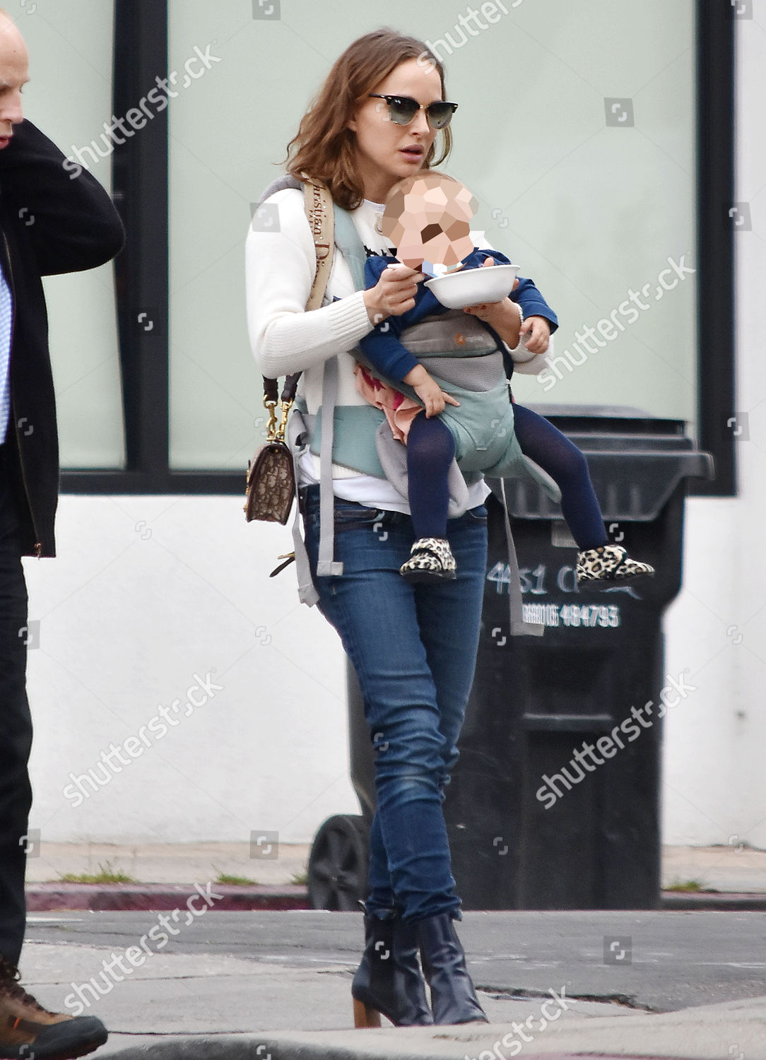 natalie-portman-daughter-amalia-editorial-stock-photo-stock-image
