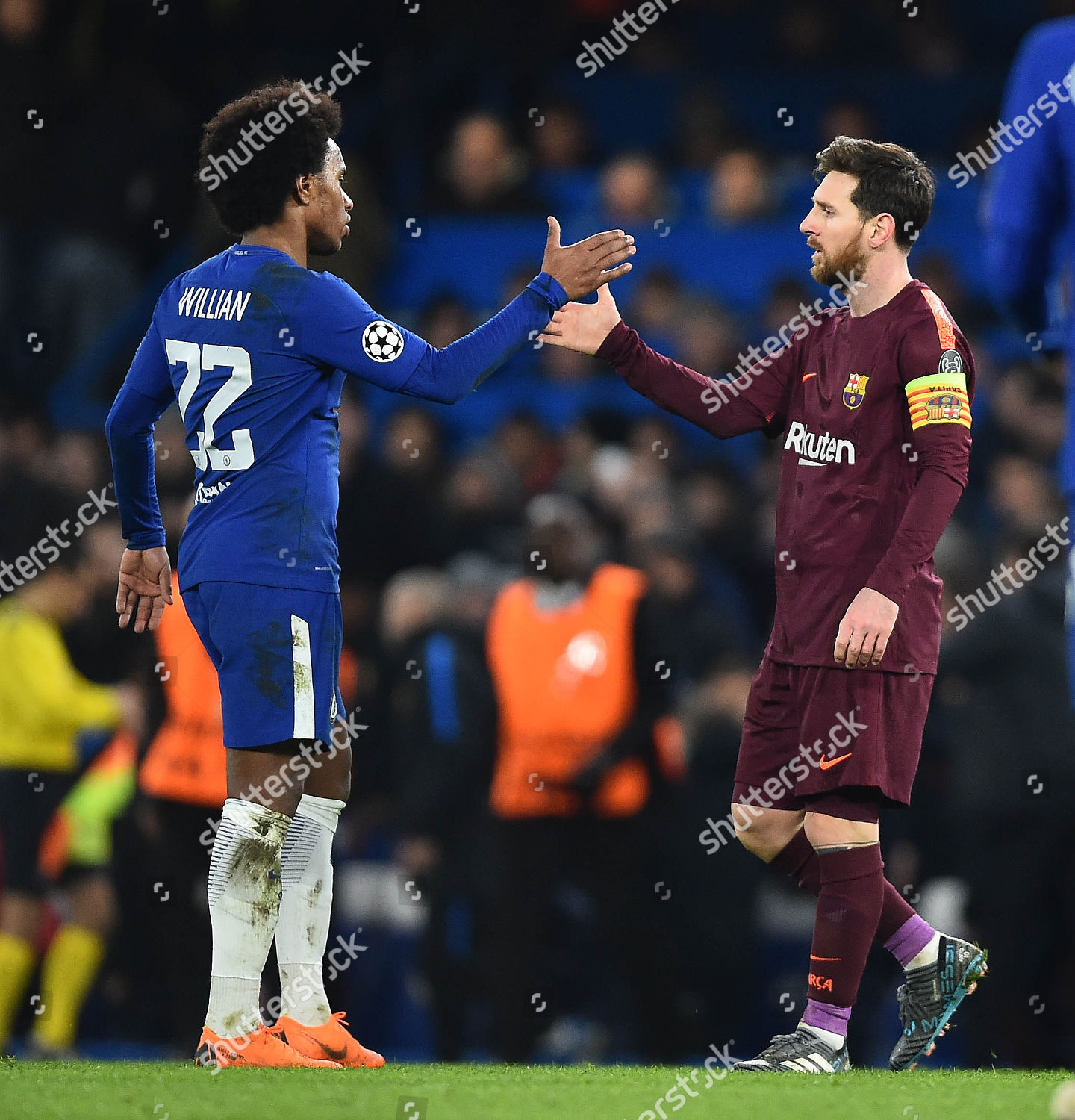 Lionel Messi Willian Shake Hands Editorial Stock Photo Stock Image Shutterstock