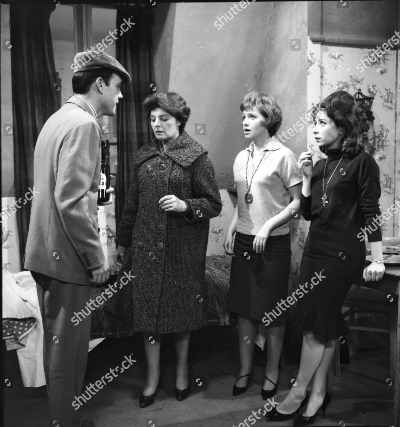 Forum on this topic: Sheila Raynor, sheila-raynor/ Communication on this topic: Yvette Mimieux, sheila-raynor/