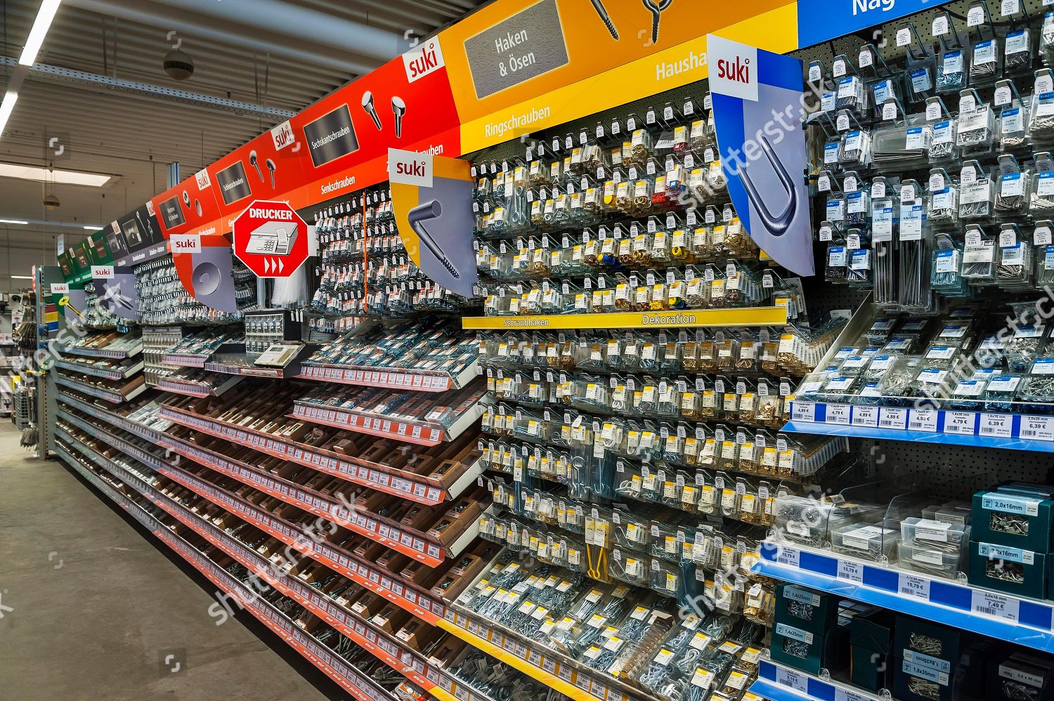 screw hardware store