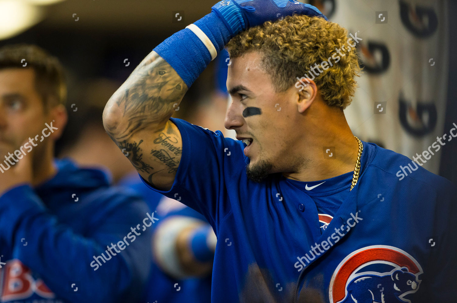 Milwaukee, WI, USA. 11th June, 2018. Chicago Cubs second baseman Javier Baez  #9 turns a double play during the Major League Baseball game between the  Milwaukee Brewers and the Chicago Cubs at