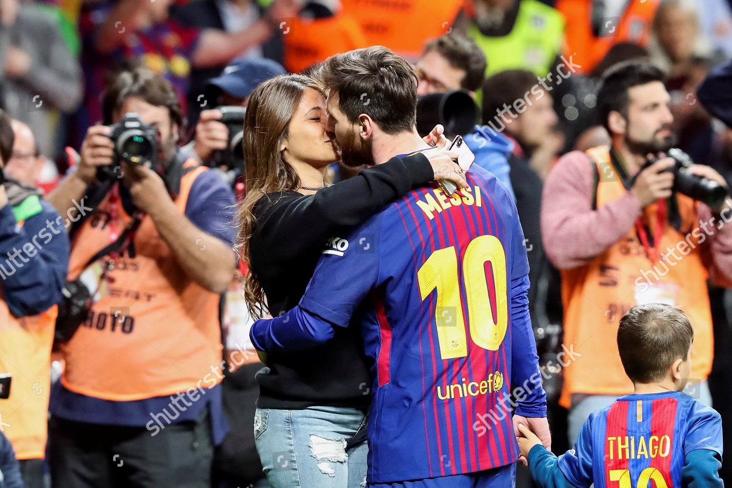 Lionel Messi Kissing His Wife