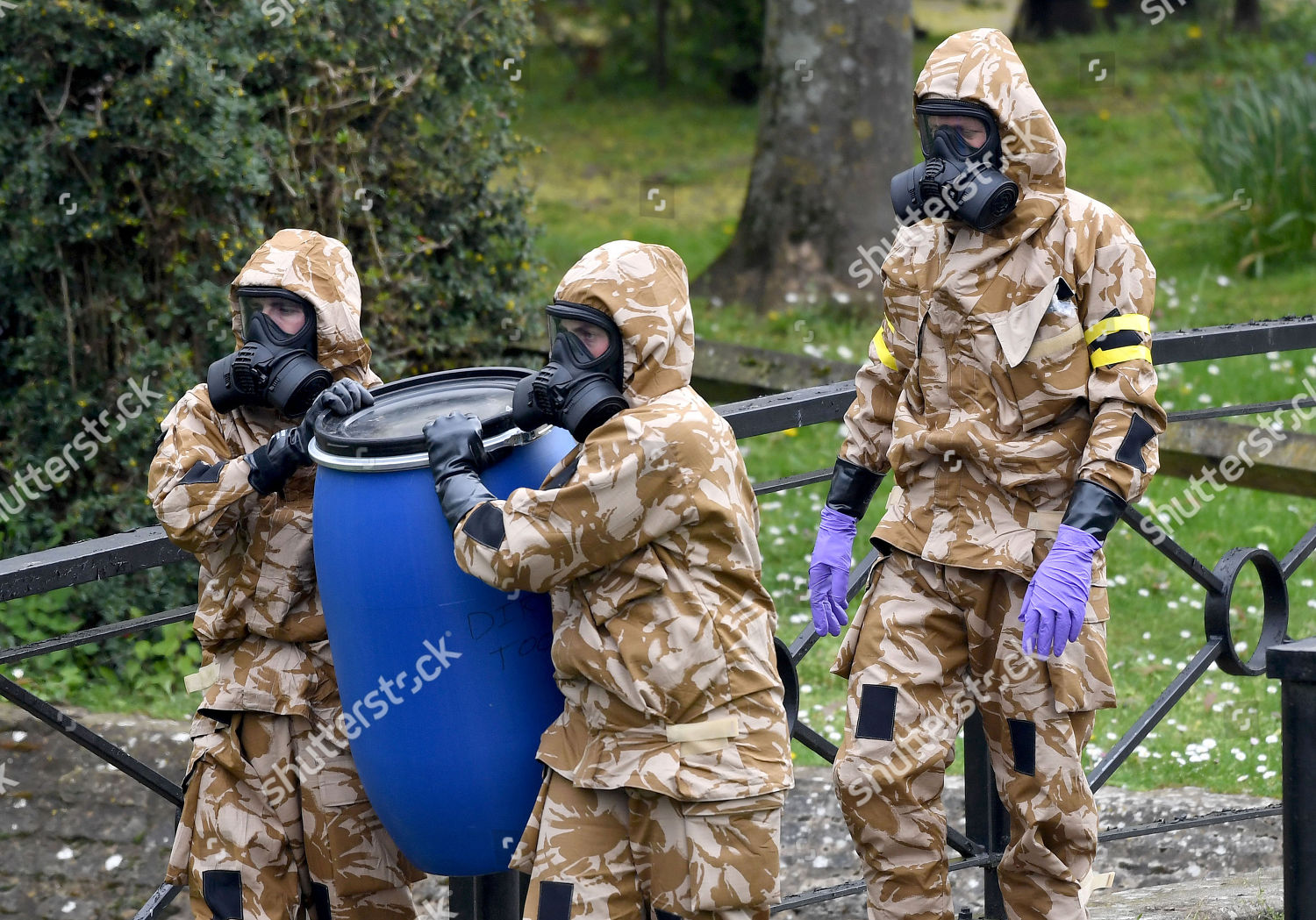 Soldiers Breathing Apparatus Replacing Paving Where Editorial Stock ...