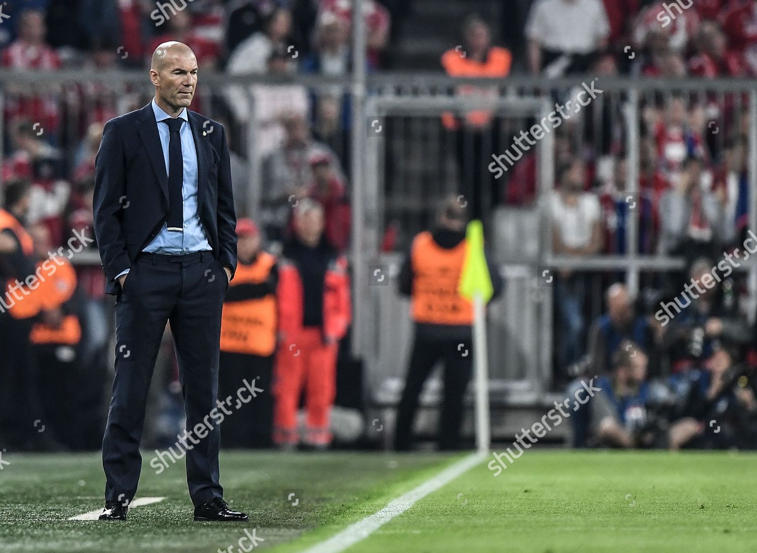 Real Madrids Head Coach Zinedine Zidane During Editorial Stock Photo Stock Image Shutterstock