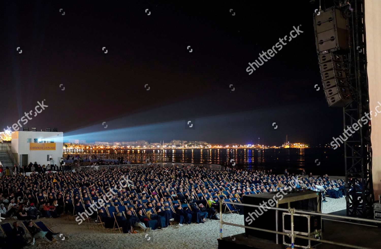 Festival Goers Watch Movie Le Grand Bleu Editorial Stock