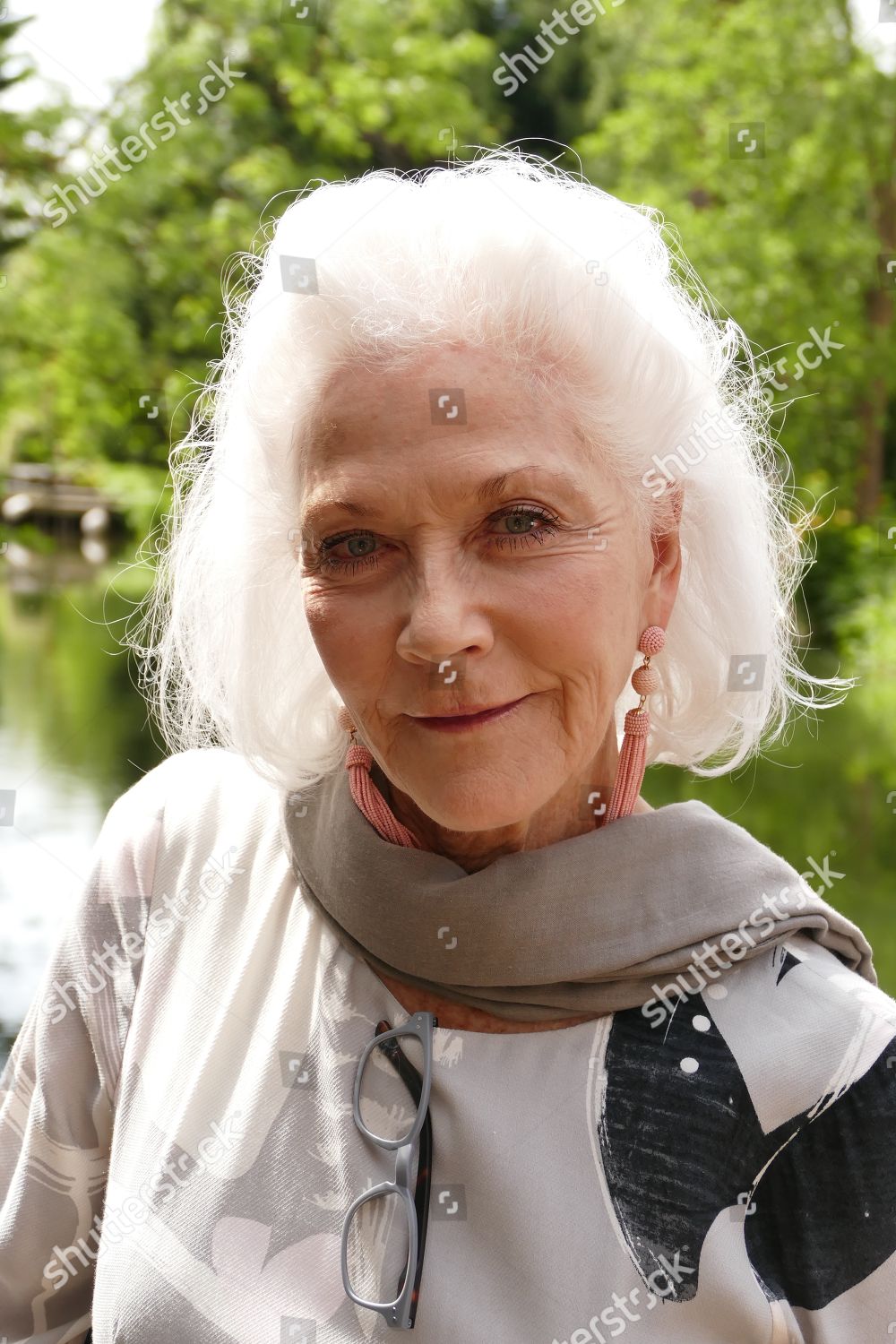 Linda Thorson Editorial Stock Photo Stock Image Shutterstock