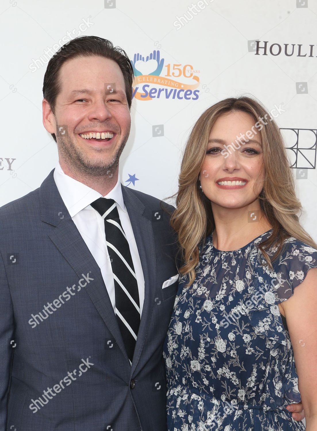 ike barinholtz erica hanson