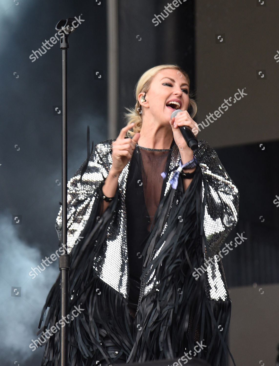 Sarah Barthel Phantogram Editorial Stock Photo - Stock Image | Shutterstock