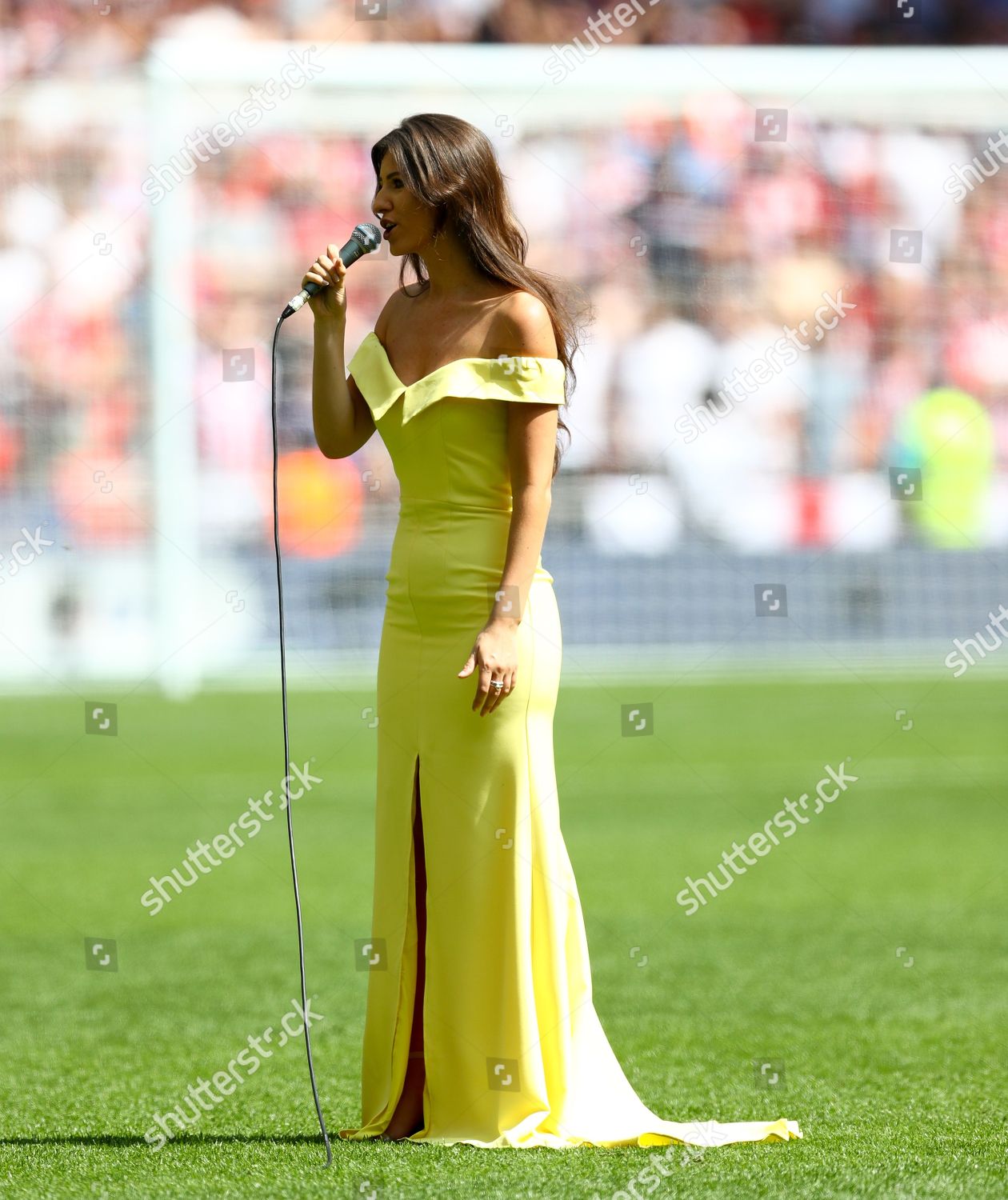 Faryl Smith Sings National Anthem Editorial Stock Photo - Stock Image ...