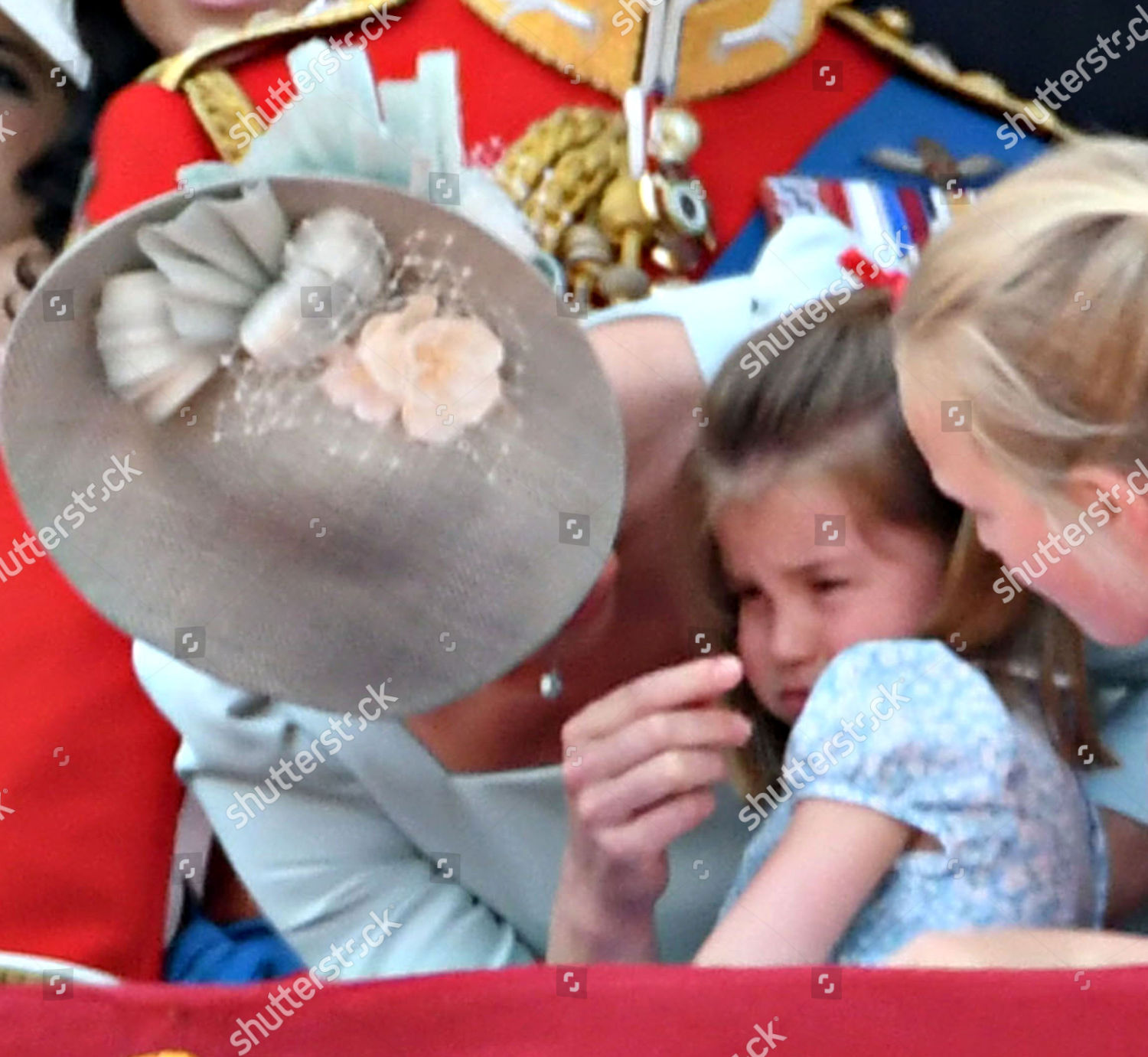 CASA REAL BRITÁNICA - Página 20 Trooping-the-colour-ceremony-london-uk-9708387an-1500