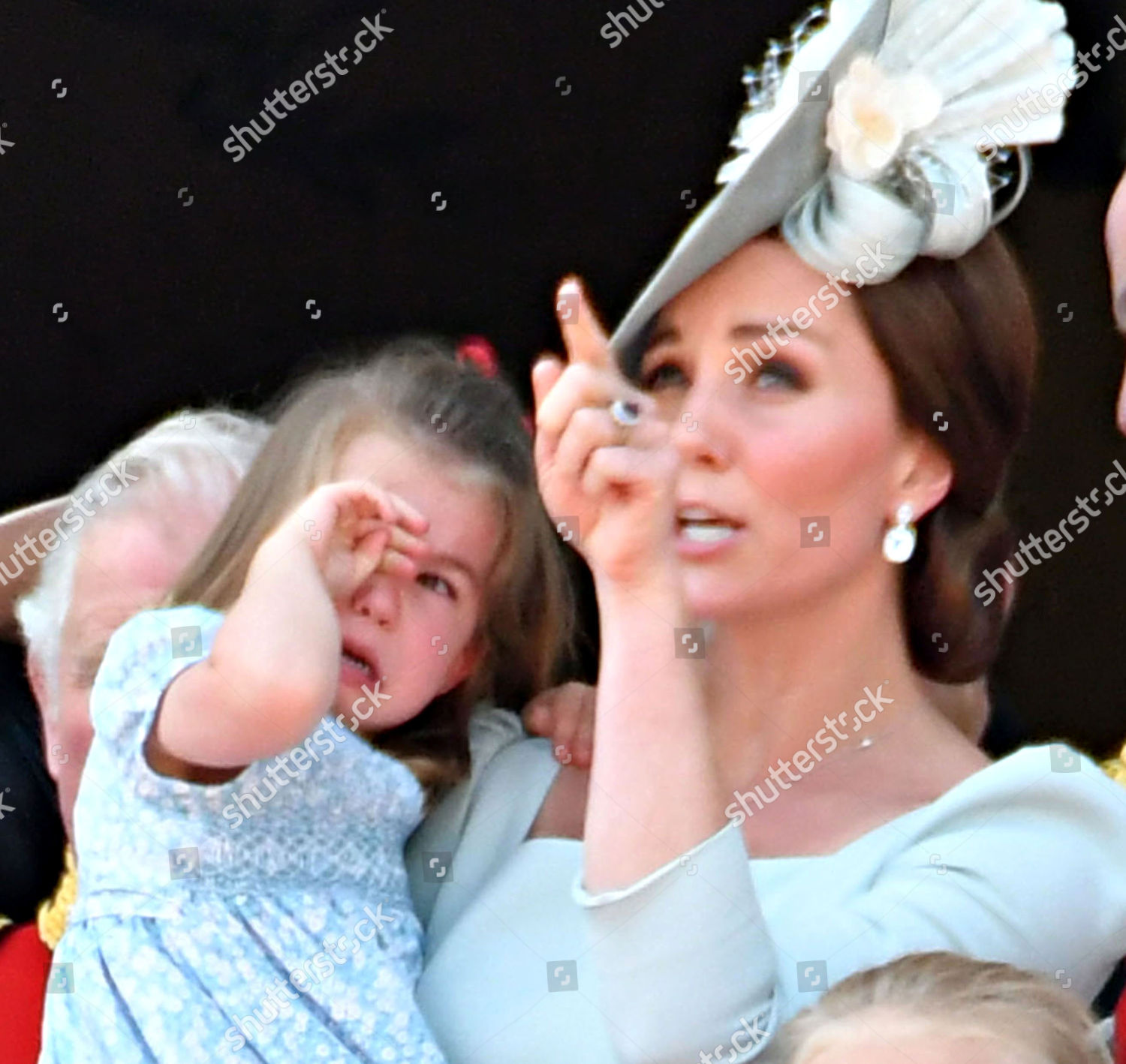 CASA REAL BRITÁNICA - Página 20 Trooping-the-colour-ceremony-london-uk-9708387as-1500