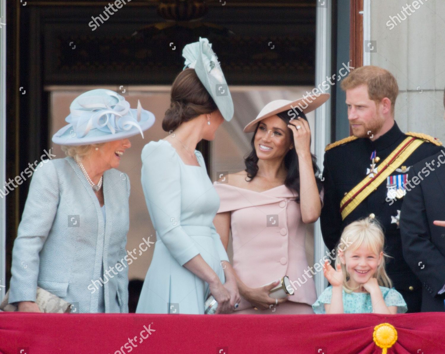 CASA REAL BRITÁNICA - Página 19 Trooping-the-colour-ceremony-london-uk-9708406ab-1500