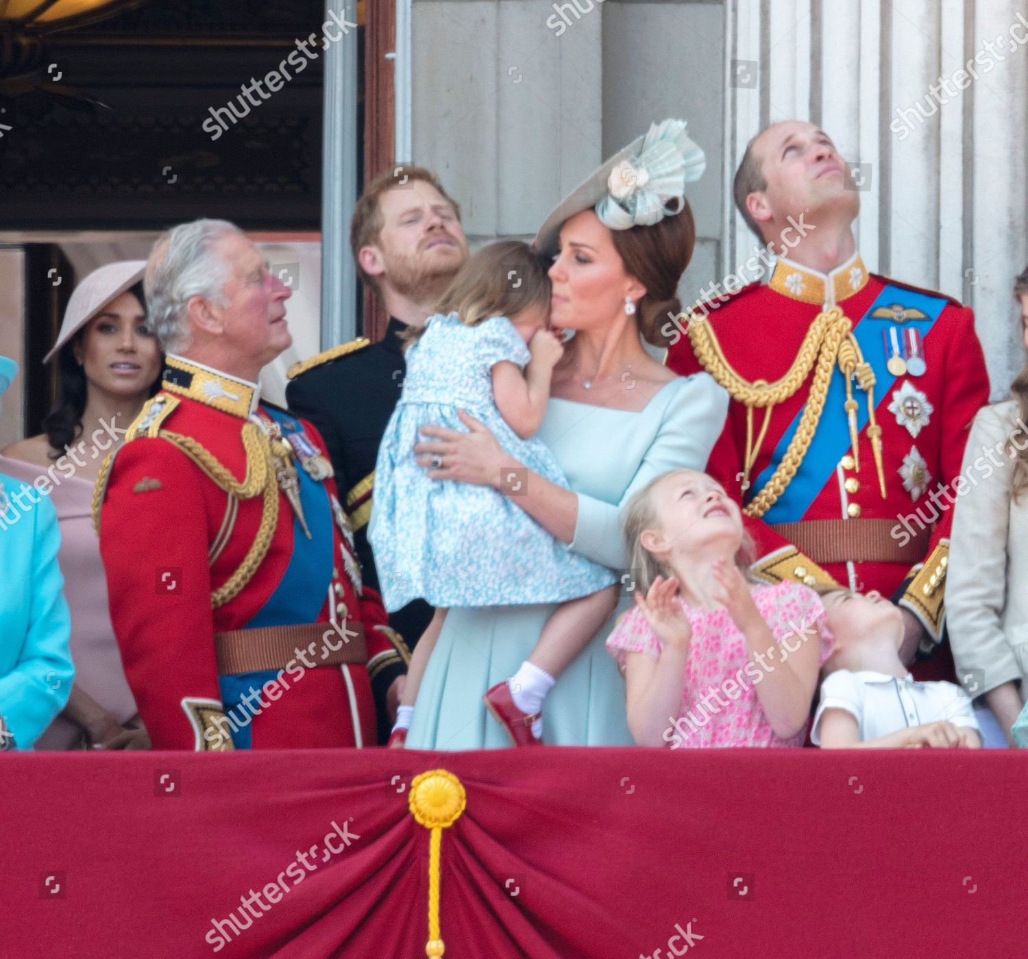 CASA REAL BRITÁNICA - Página 20 Trooping-the-colour-ceremony-london-uk-9708406bq-1500