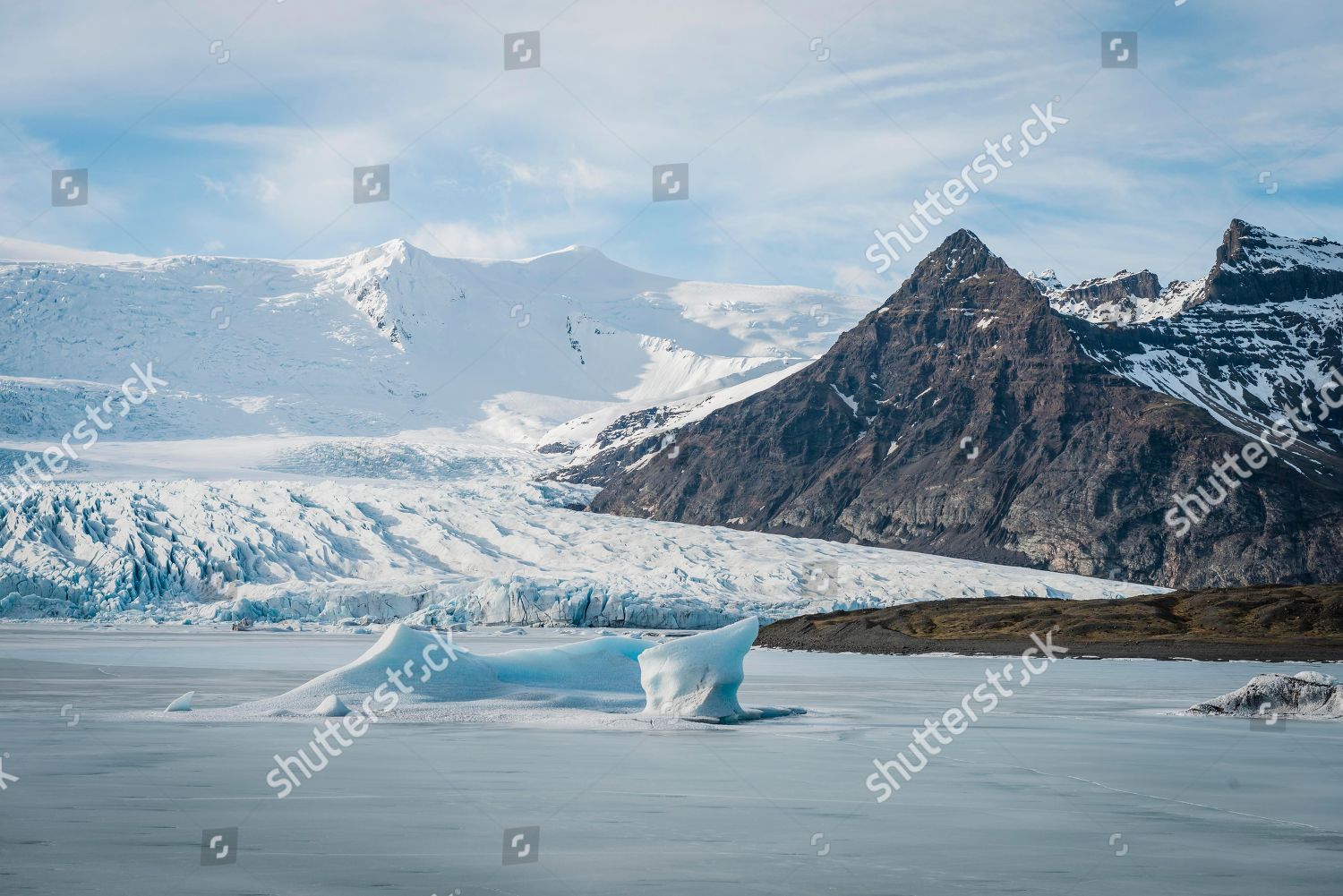 Frozen Lagoon Ice Floe Fjallsarlon Glacier Editorial Stock Photo ...