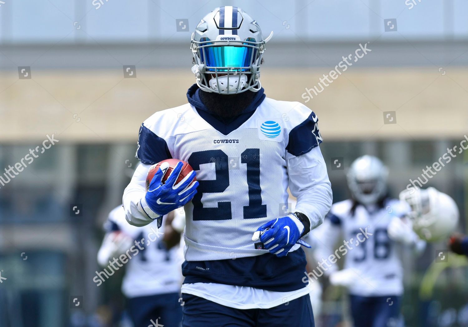 370 Dallas Cowboys Nfl Images, Stock Photos & Vectors