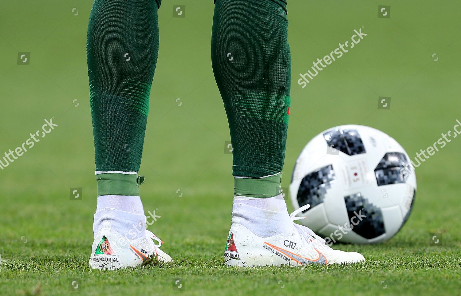 Nike Mercurial Football Boots Cristiano Ronaldo Foto de stock de contenido - Imagen de stock | Shutterstock