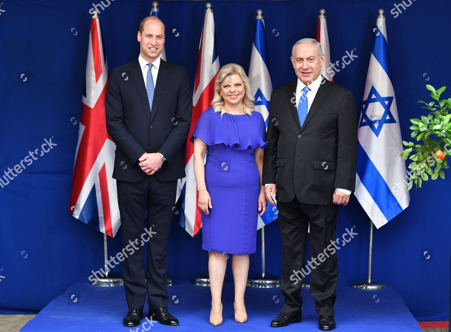 CASA REAL BRITÁNICA - Página 37 Prince-william-middle-east-tour-israel-shutterstock-editorial-9727594e