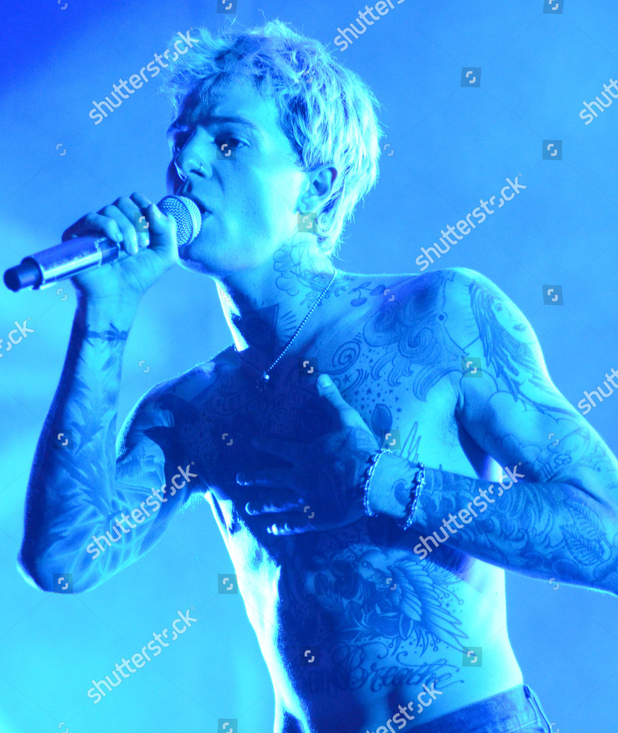 Jesse Rutherford singer of the band The Neighbourhood performs live