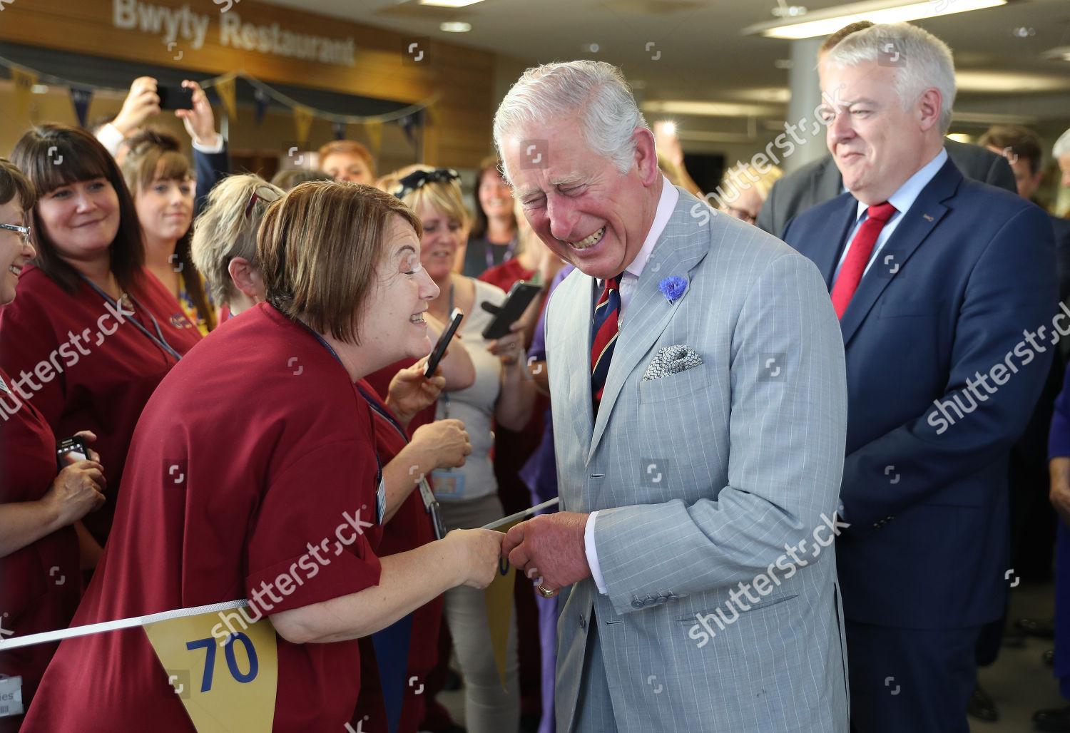 CASA REAL BRITÁNICA - Página 43 Prince-charles-and-camilla-duchess-of-cornwall-visit-to-wales-uk-shutterstock-editorial-9735835h