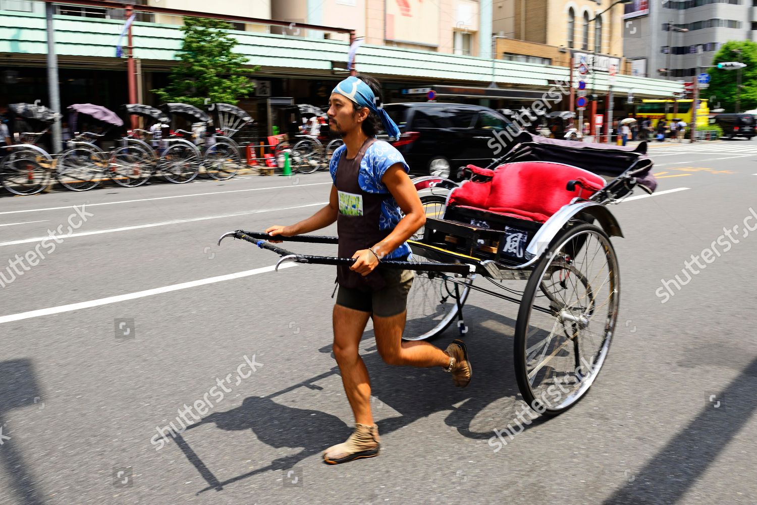 Rickshaw Runner Asakusa Quarter Tokyo Japan Editorial Stock Photo ...