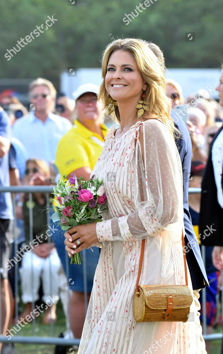 crown-princess-victorias-41st-birthday-solliden-oland-sweden-shutterstock-editorial-9761821y.jpg