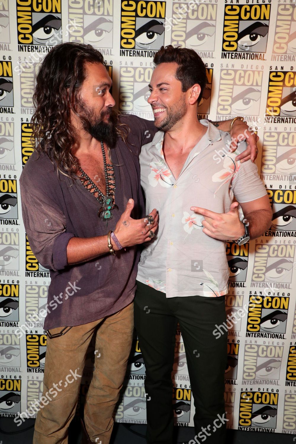 Zachary Levi Jason Momoa