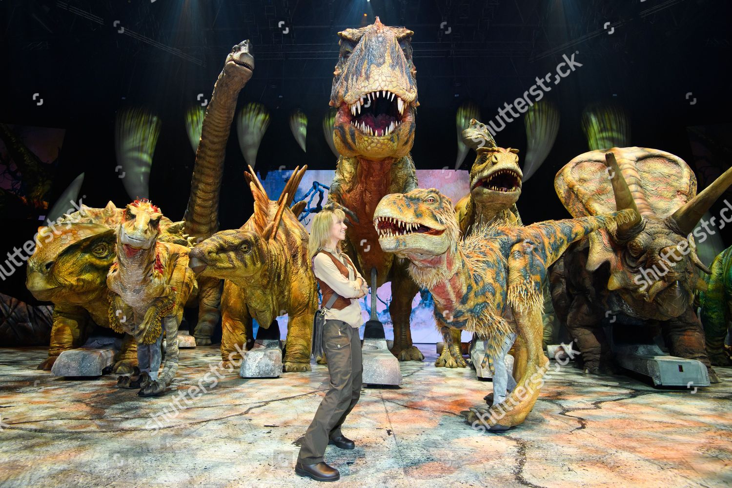 michaela strachan walking with dinosaurs
