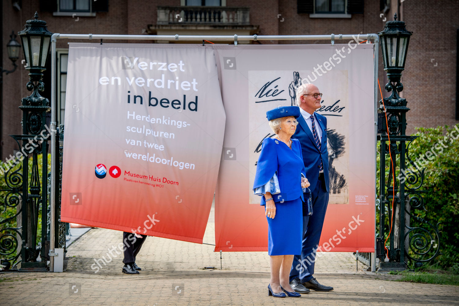 CASA REAL HOLANDESA - Página 13 Resistance-and-sadness-exhibition-huis-doorn-netherlands-shutterstock-editorial-9807288f