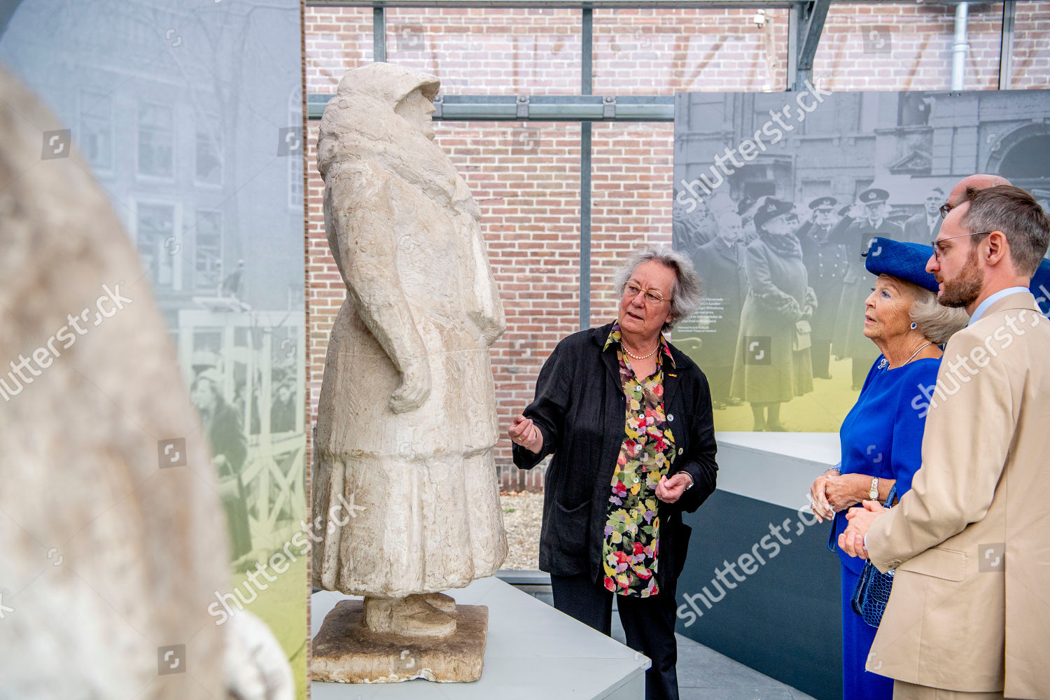 CASA REAL HOLANDESA - Página 13 Resistance-and-sadness-exhibition-huis-doorn-netherlands-shutterstock-editorial-9807288y