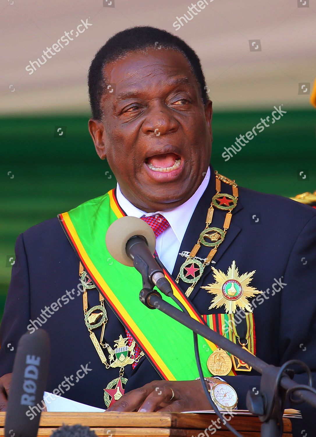 Zimbabwe President Emmerson Mnangagwa C Gives Editorial Stock Photo ...