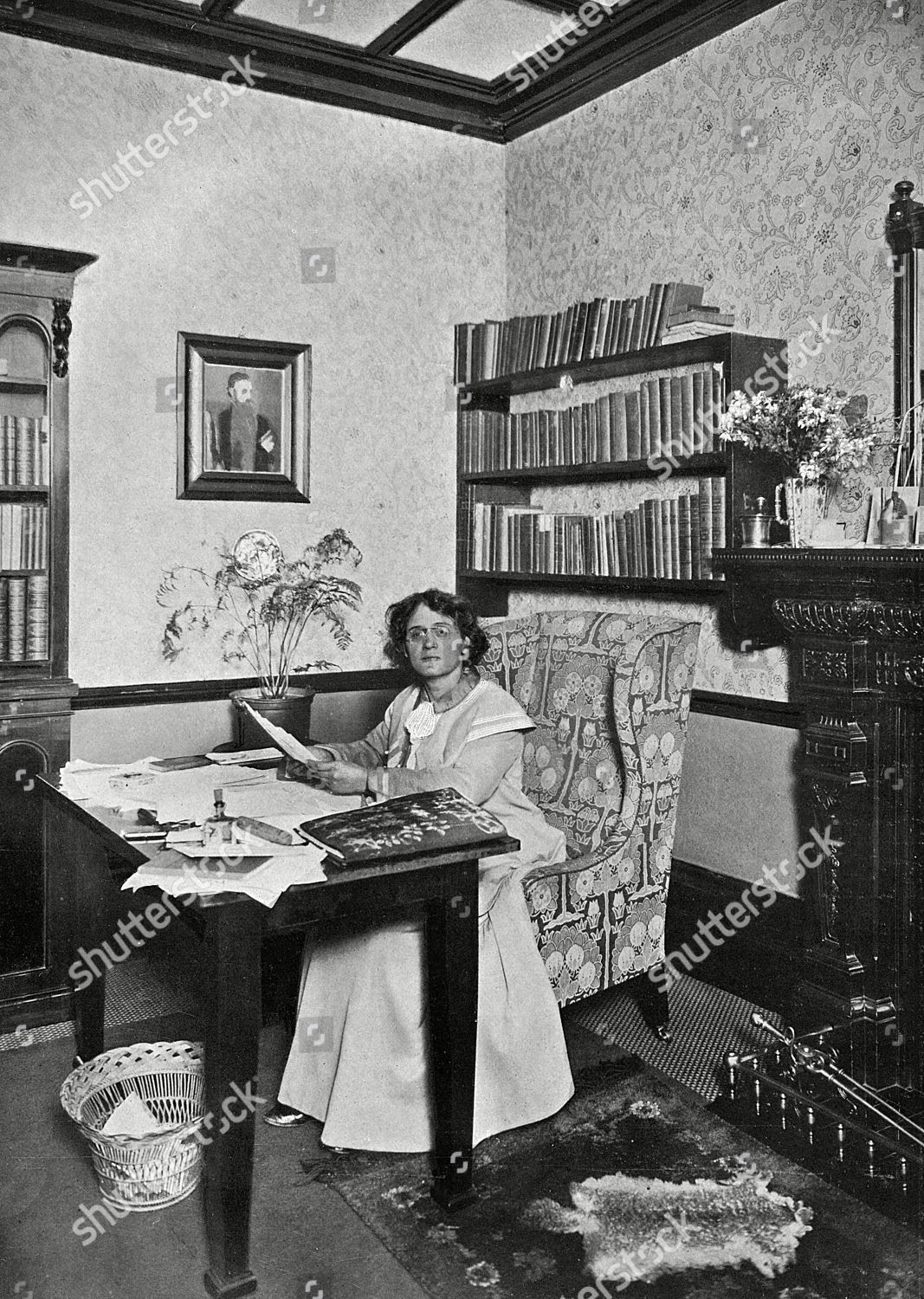 Beatrice Harraden 18641936 Writer Suffragette Pictured Editorial Stock ...