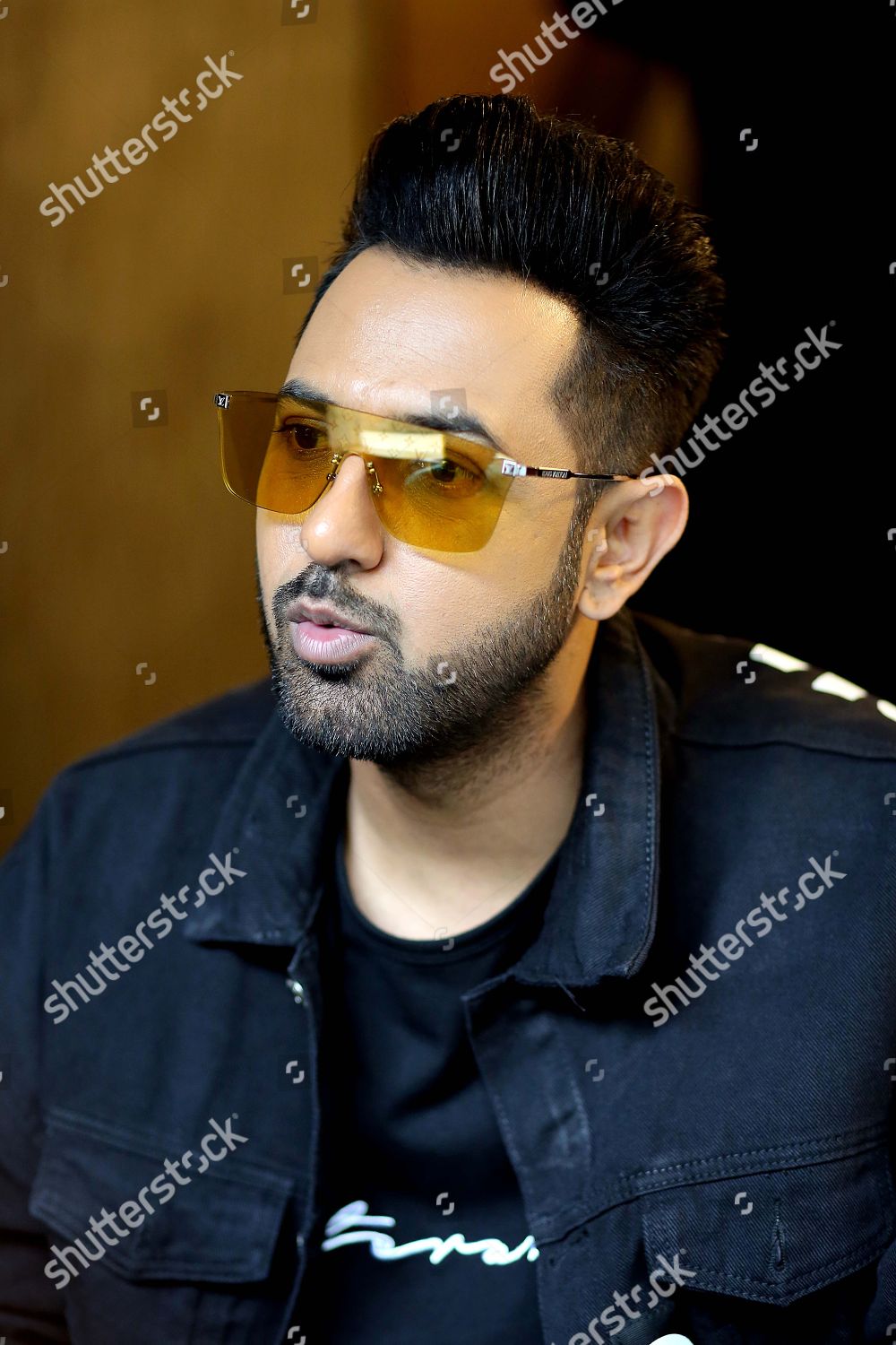 Stream Weekend Gippy Grewal by Doaba Ala  Listen online for free on  SoundCloud