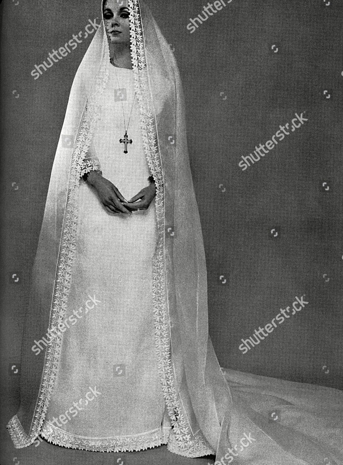 Camelotstyle Wedding Dress Veil Nunlike Simplicity Translucent