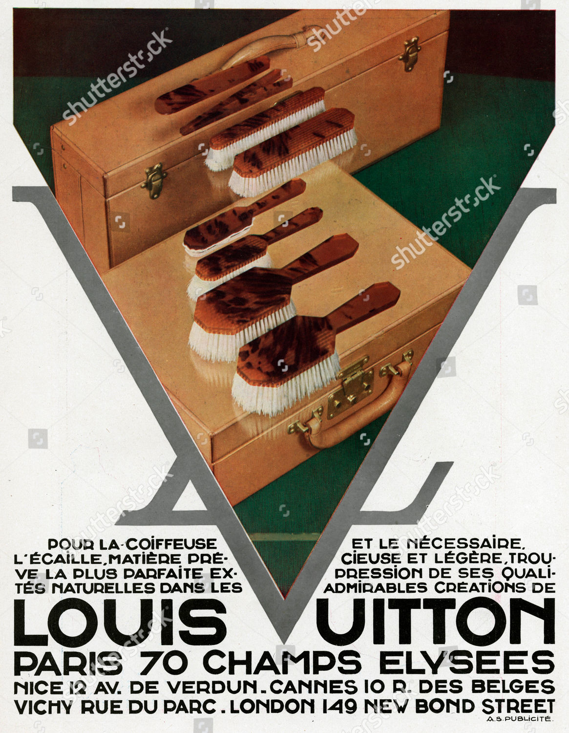 Advertisement Louis Vuitton Hairbrushes Advertisement Femina