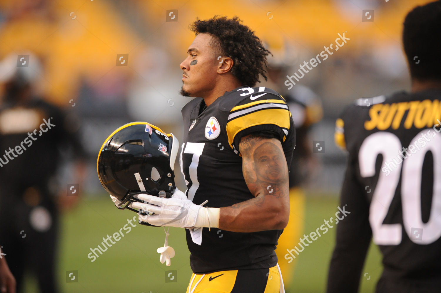 Pittsburgh Steelers safety Jordan Dangerfield (37) in action during an NFL  football game against the Cleveland Browns, Sunday, Oct. 18, 2020, in  Pittsburgh. (AP Photo/Justin Berl Stock Photo - Alamy