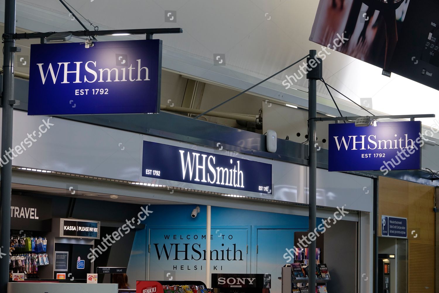 Whsmith Store Helsinkivantaa Airport Helsinki Finland Editorial Stock 