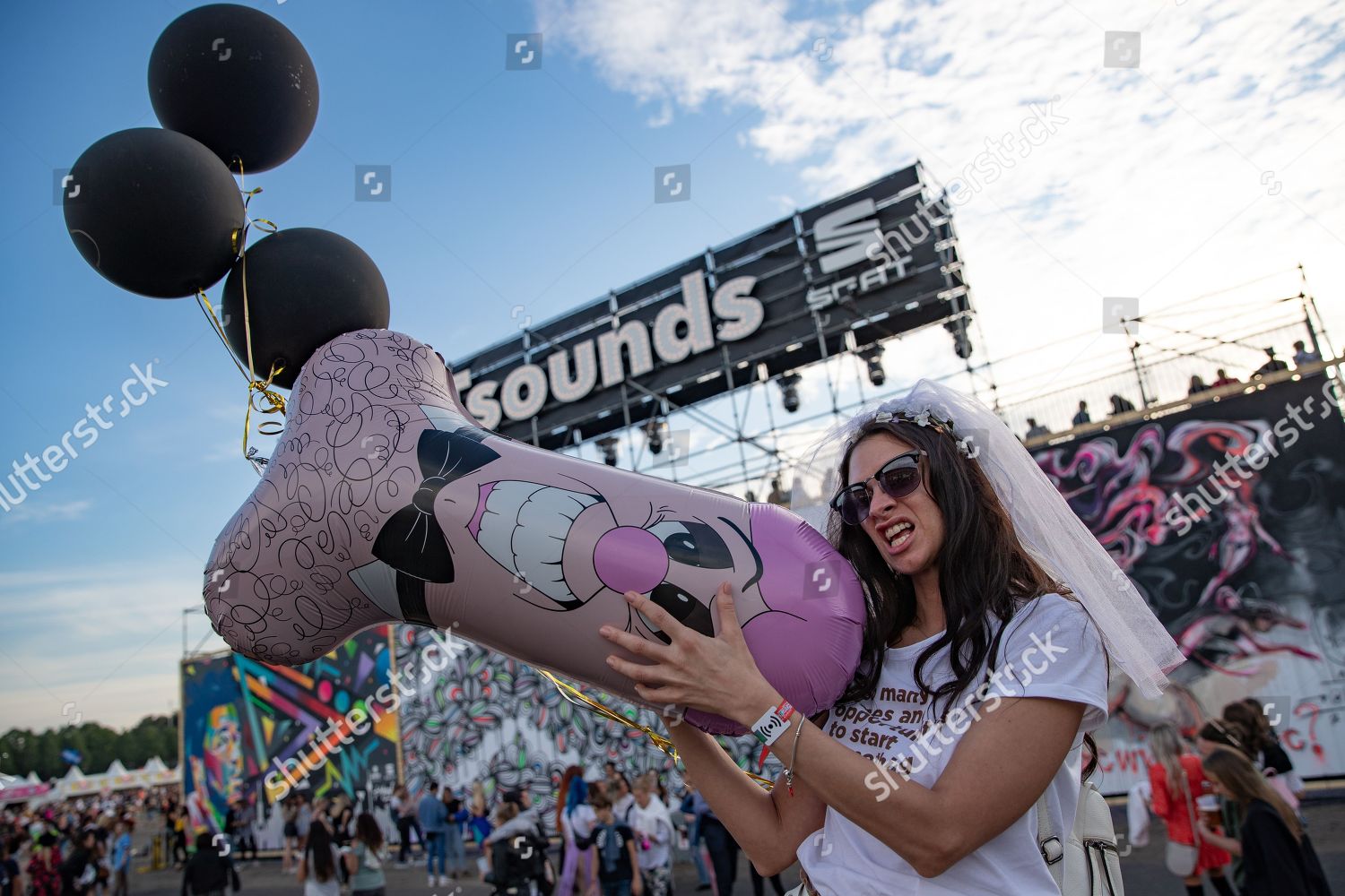 lollapalooza-berlin-2018-germany-shutterstock-editorial-9876940o.jpg