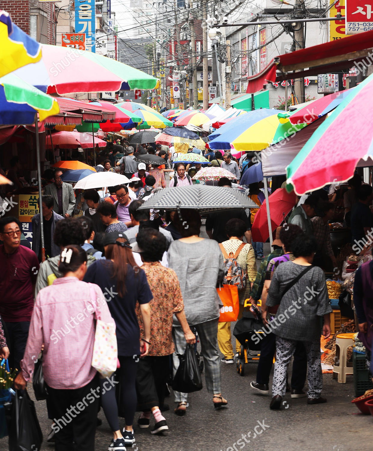 Shoppers Visit Moran Market Largest Traditional Editorial Stock Photo ...