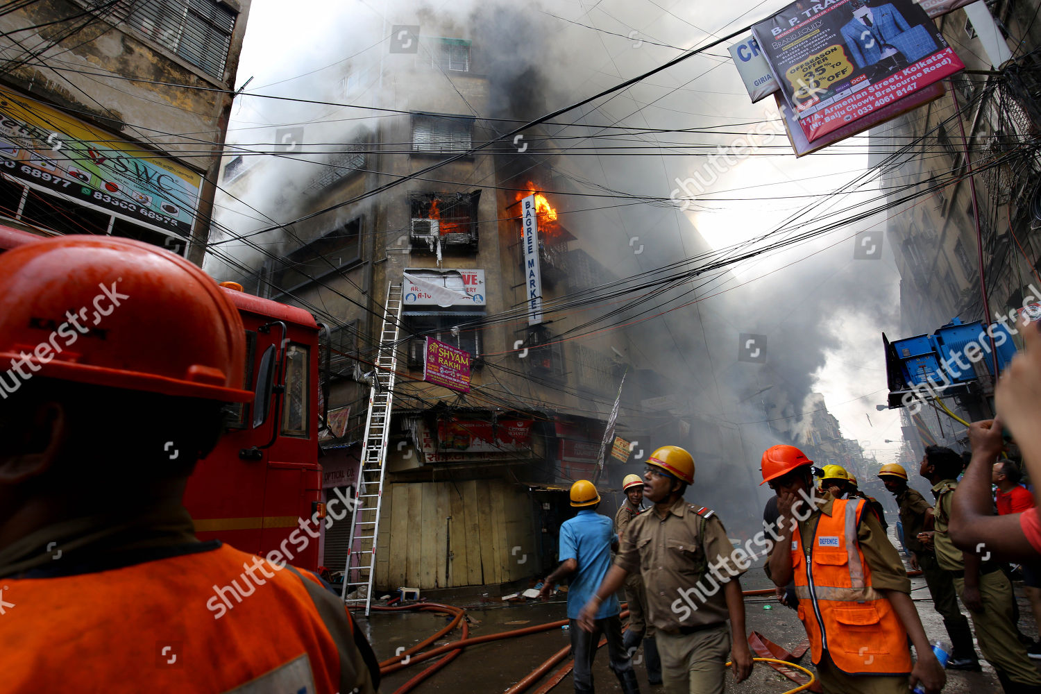 Indian Firefighters Work After Huge Fire Broke Editorial Stock