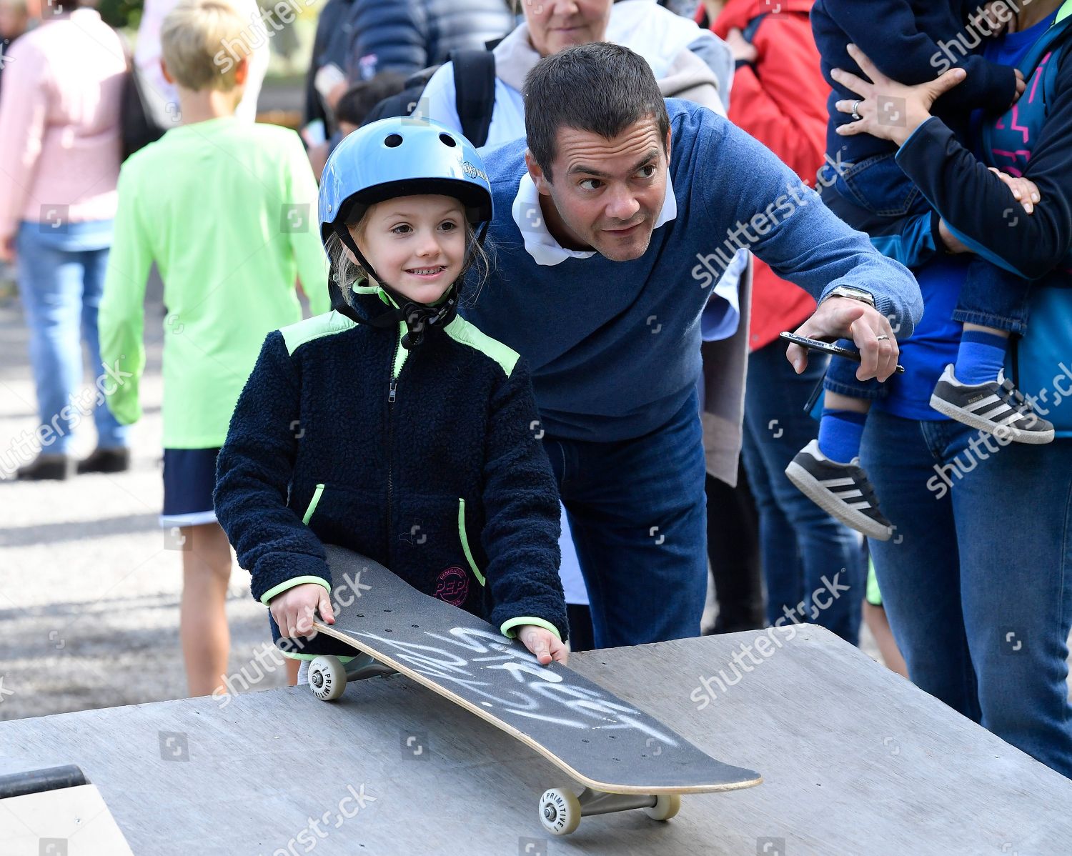 CASA REAL DE SUECIA - Página 43 Race-and-pep-day-stockholm-sweden-shutterstock-editorial-9884341v