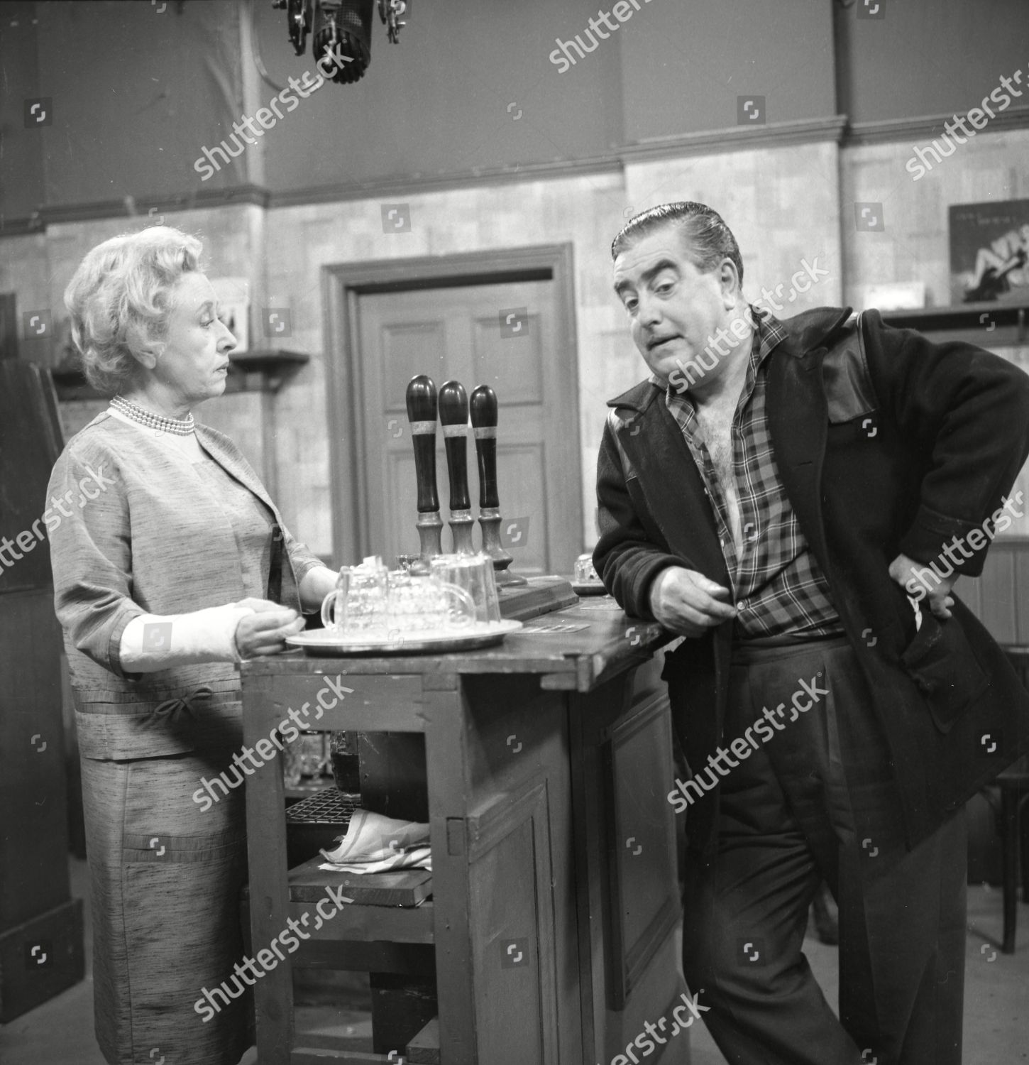 First Appearance Stan Hilda Ogden Doris Editorial Stock Photo - Stock ...