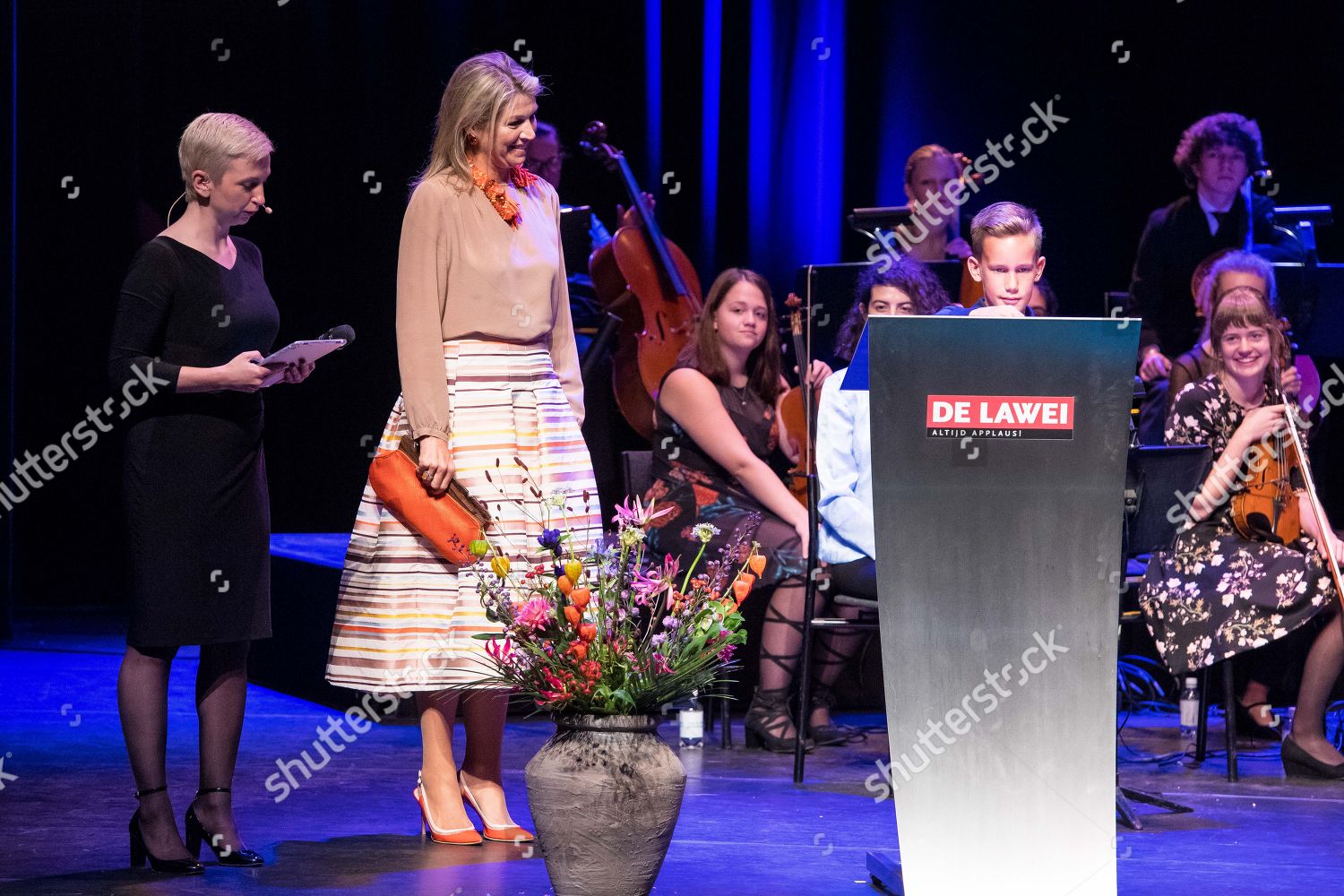 signing-of-the-cooperation-agreement-for-music-education-drachten-the-netherlands-shutterstock-editorial-9887703d.jpg