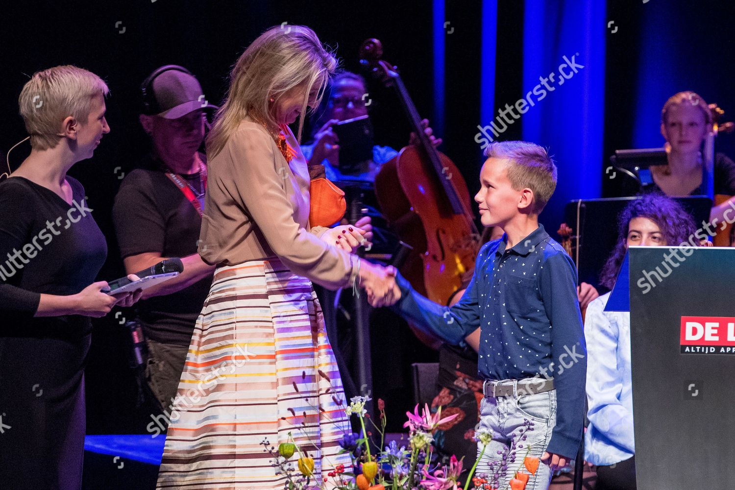 signing-of-the-cooperation-agreement-for-music-education-drachten-the-netherlands-shutterstock-editorial-9887703e.jpg
