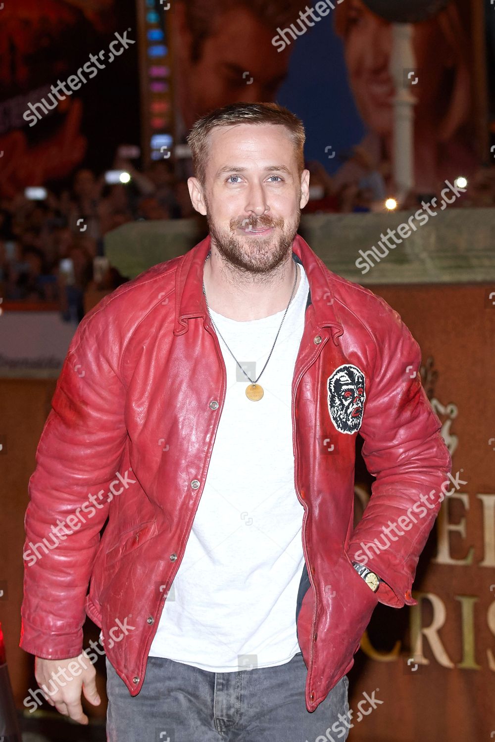 ryan gosling editorial stock photo stock image shutterstock https www shutterstock com editorial image editorial ryan gosling out and about 66th san sebastian festival spain 23 sep 2018 9890421d