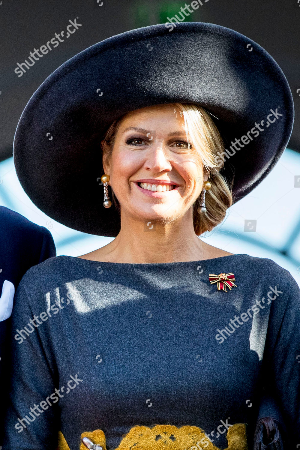 king-willem-alexander-and-queen-maxima-visit-to-germany-shutterstock-editorial-9921319y.jpg