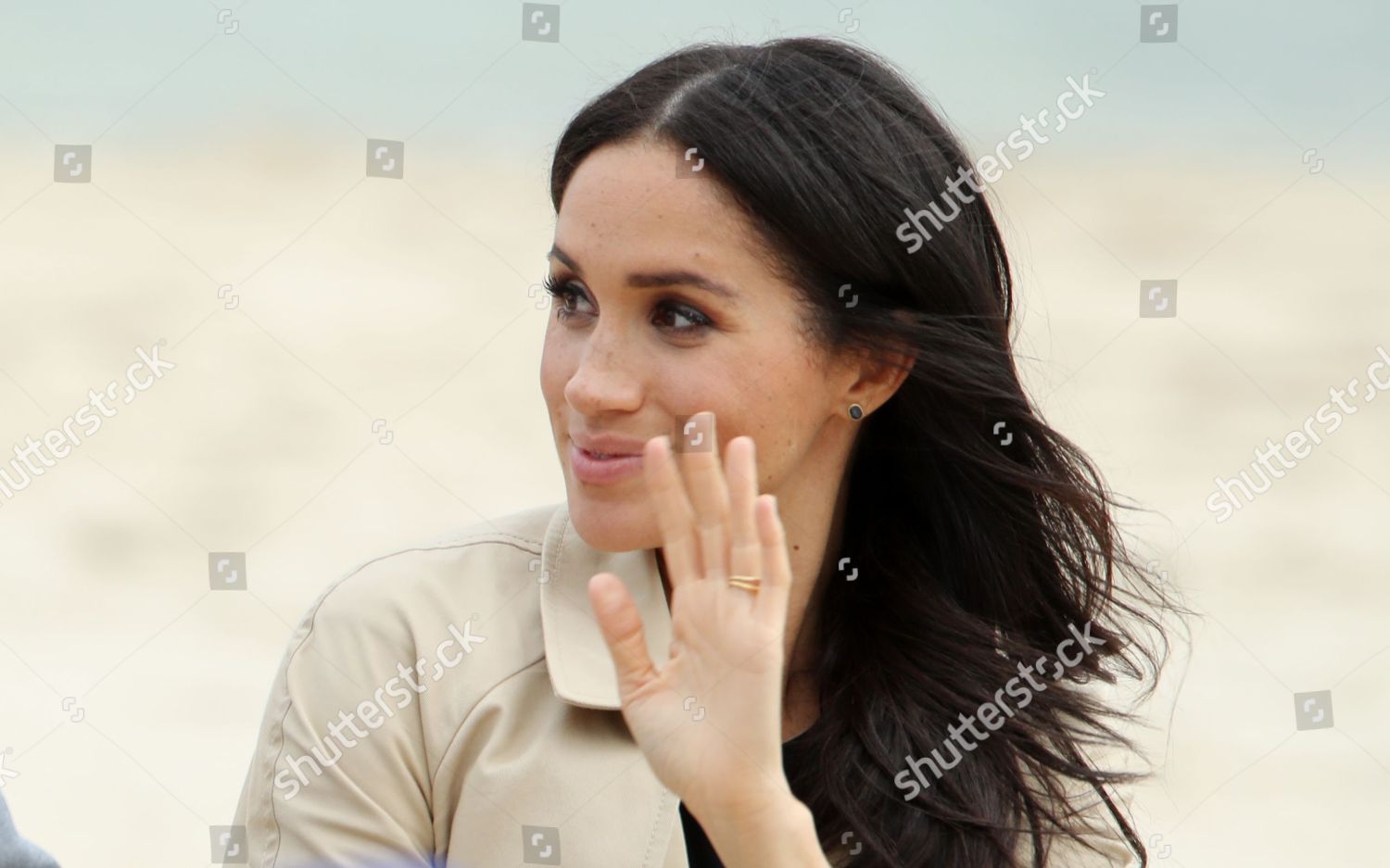 prince-harry-and-meghan-duchess-of-sussex-tour-of-australia-shutterstock-editorial-9936539dy.jpg